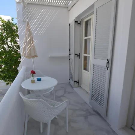 Melissa Guest house Naousa (Paros)